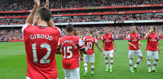 足球报曝中超某俱乐部欠税过亿，评论区画风突变：先查查调节费去哪了（足球报称中超一俱乐部欠税逾亿元，评论区风向突变：先追查调节费去向）