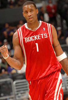 记者：因伤落选的马斯坦托诺仍加入阿根廷队的训练营（记者：尽管因伤未入选，马斯坦托诺仍赴阿根廷队训练营）