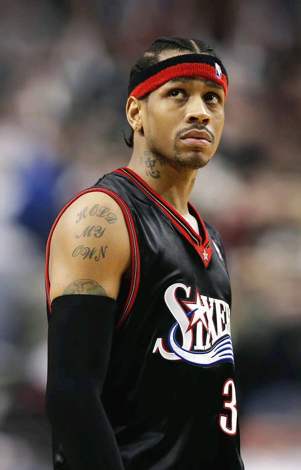 欧冠本周最佳球员候选：马杜埃凯、孔德、德凯特拉雷、格洛赫（欧冠本周最佳球员提名名单：马杜埃凯、孔德、德凯特拉雷、格洛赫）