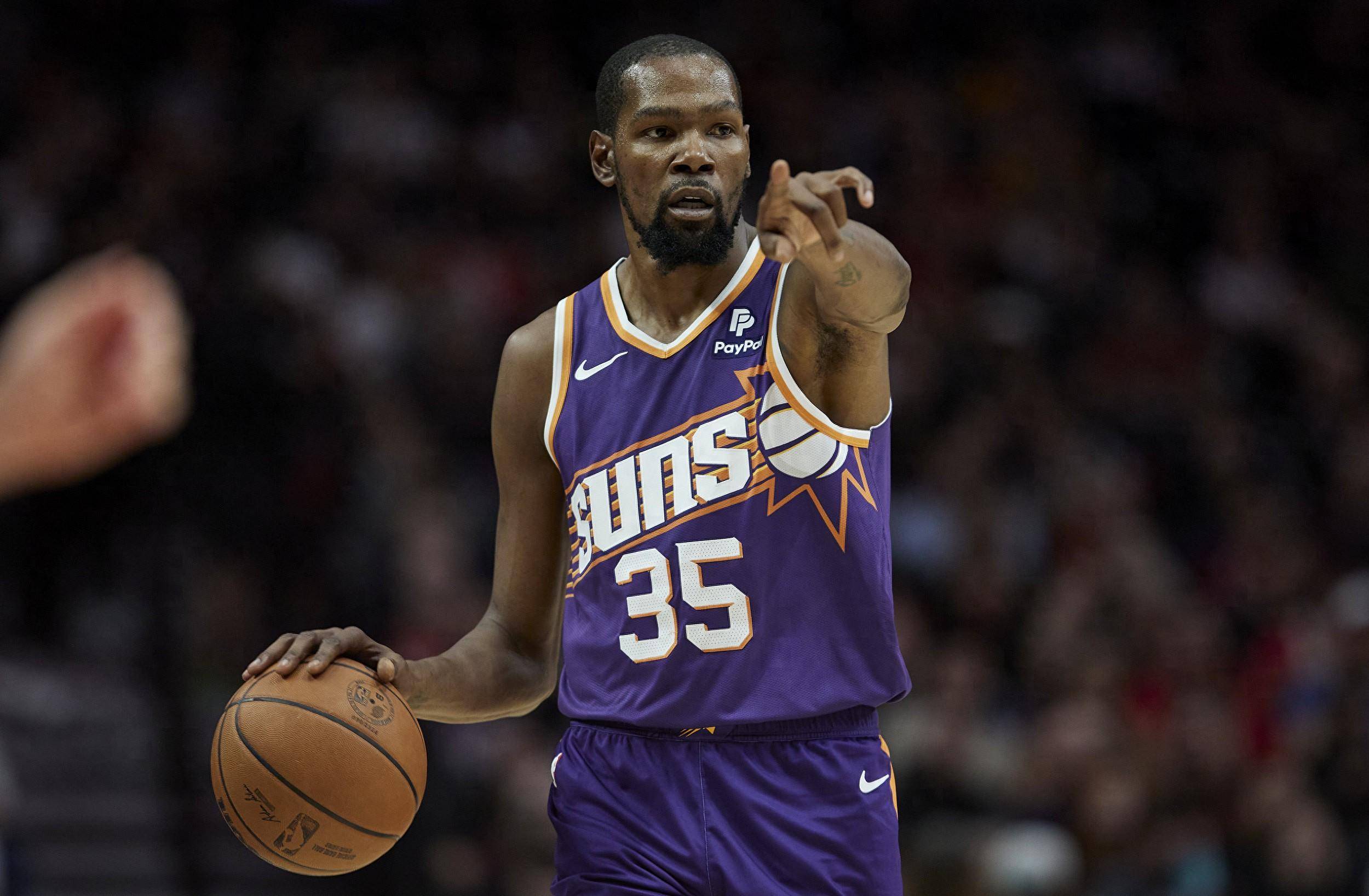 瓜帅：在伯纳乌很难踢，只要出现一次失误，皇马就能要你命（瓜迪奥拉：伯纳乌凶险，一次失误就可能遭皇马致命打击）