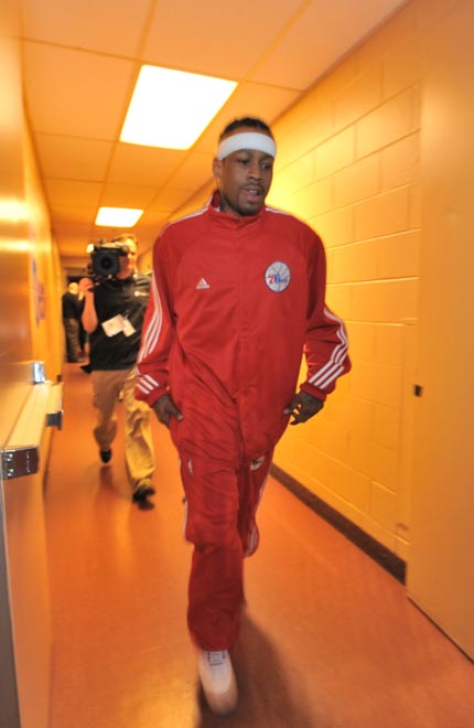 邵佳一：后两场比赛看似无关紧要，但每一场都非常重要（邵佳一：最后两场看上去不关键，实则场场关键）