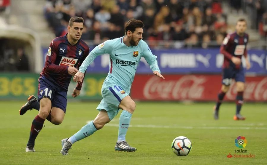 替补戴帽，赵松源：自己的表现还好，上场拼尽全力就可以了（替补上阵独中三元，赵松源：发挥还行，上场全力以赴就够了）