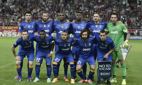 孔帕尼：阿方索等人复出的故事，是我们点燃团队精神的新火焰（孔帕尼：阿方索等人回归，为团队精神注入新火种）