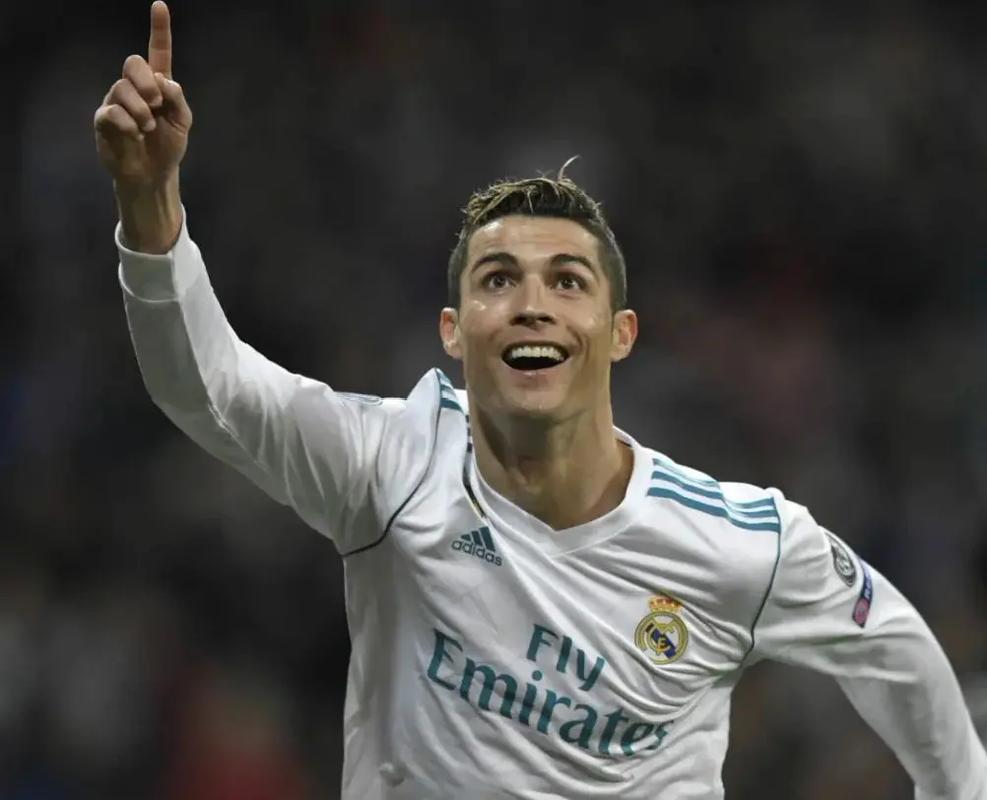 朱婷官宣续约科内利亚诺！继续效力意甲联赛，中国女排多人留洋