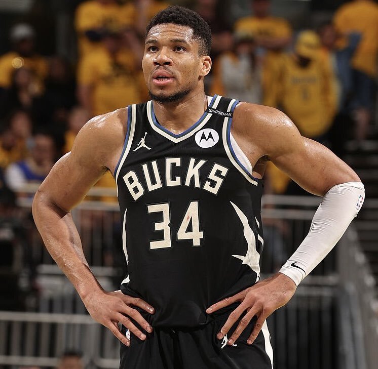 意媒：DV9受伤对尤文不一定是坏事，这将影响他明夏自由离队（意媒：DV9伤停未必是尤文坏消息，或影响其明夏自由离队）